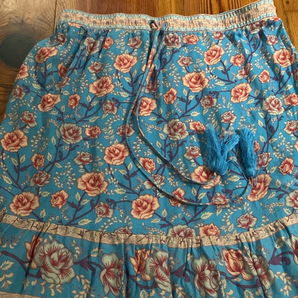 Arnhem Bella Rosa Midi Skirt in Olympia - Picture 6 of 8